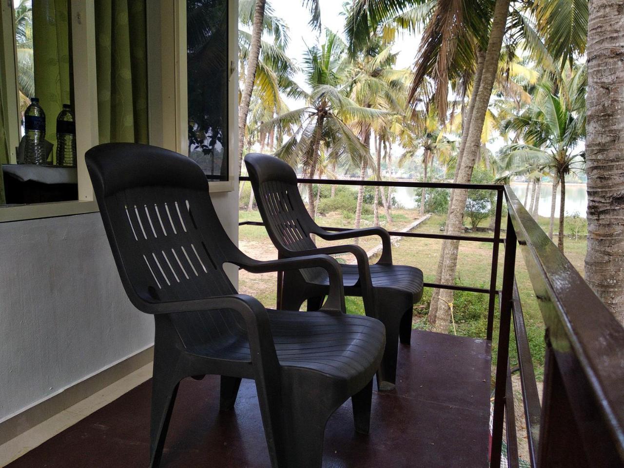 Blue Birds Homestay *